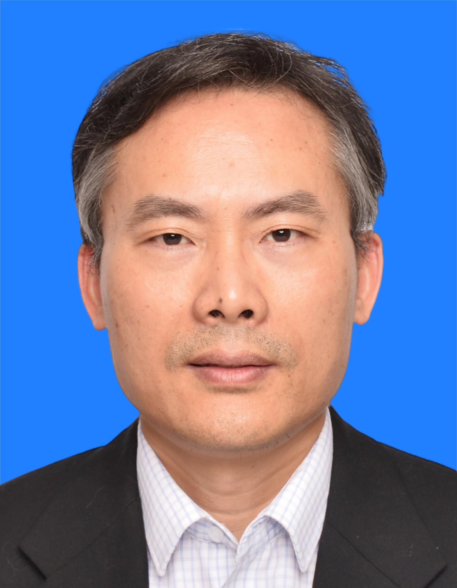 肖建国