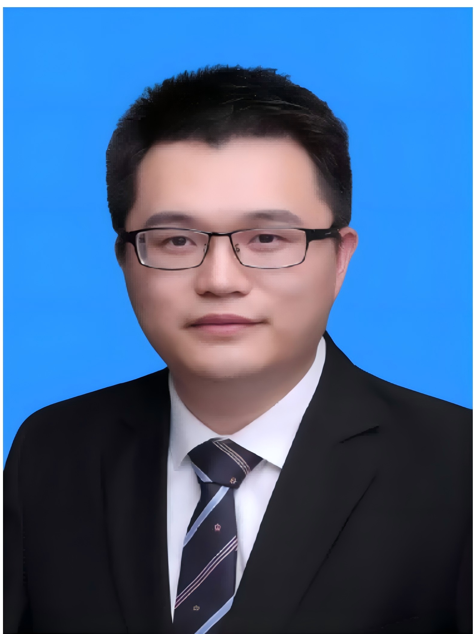 严建东