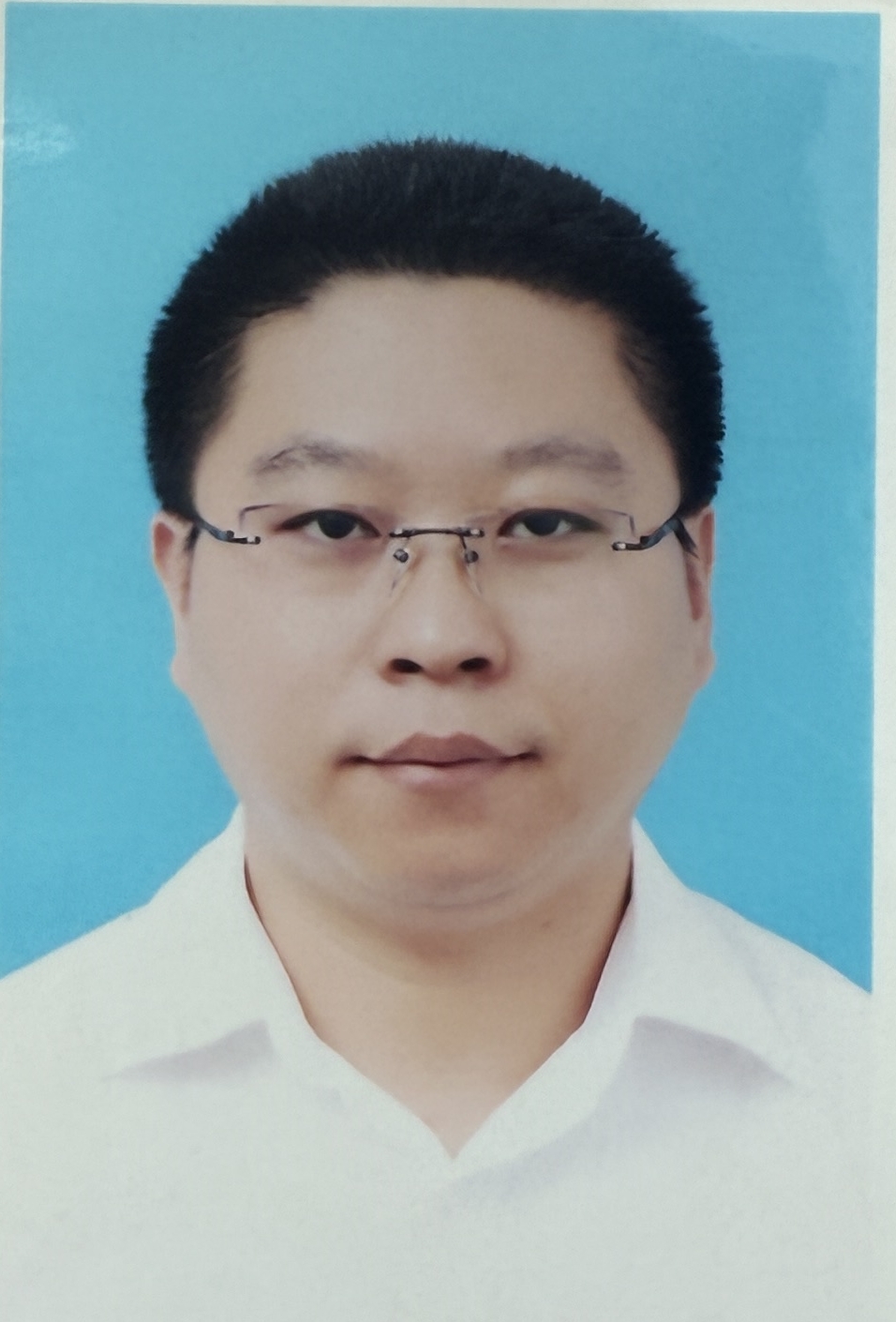 杨牧帆
