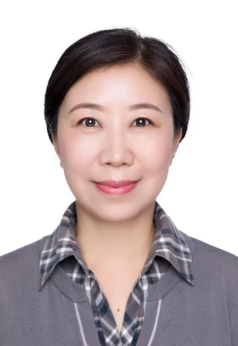 张蕾