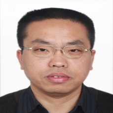 高军	