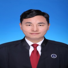季华	