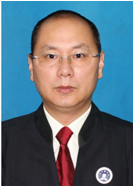 龚  雷