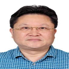 袁铤		