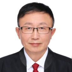 臧巨凯		