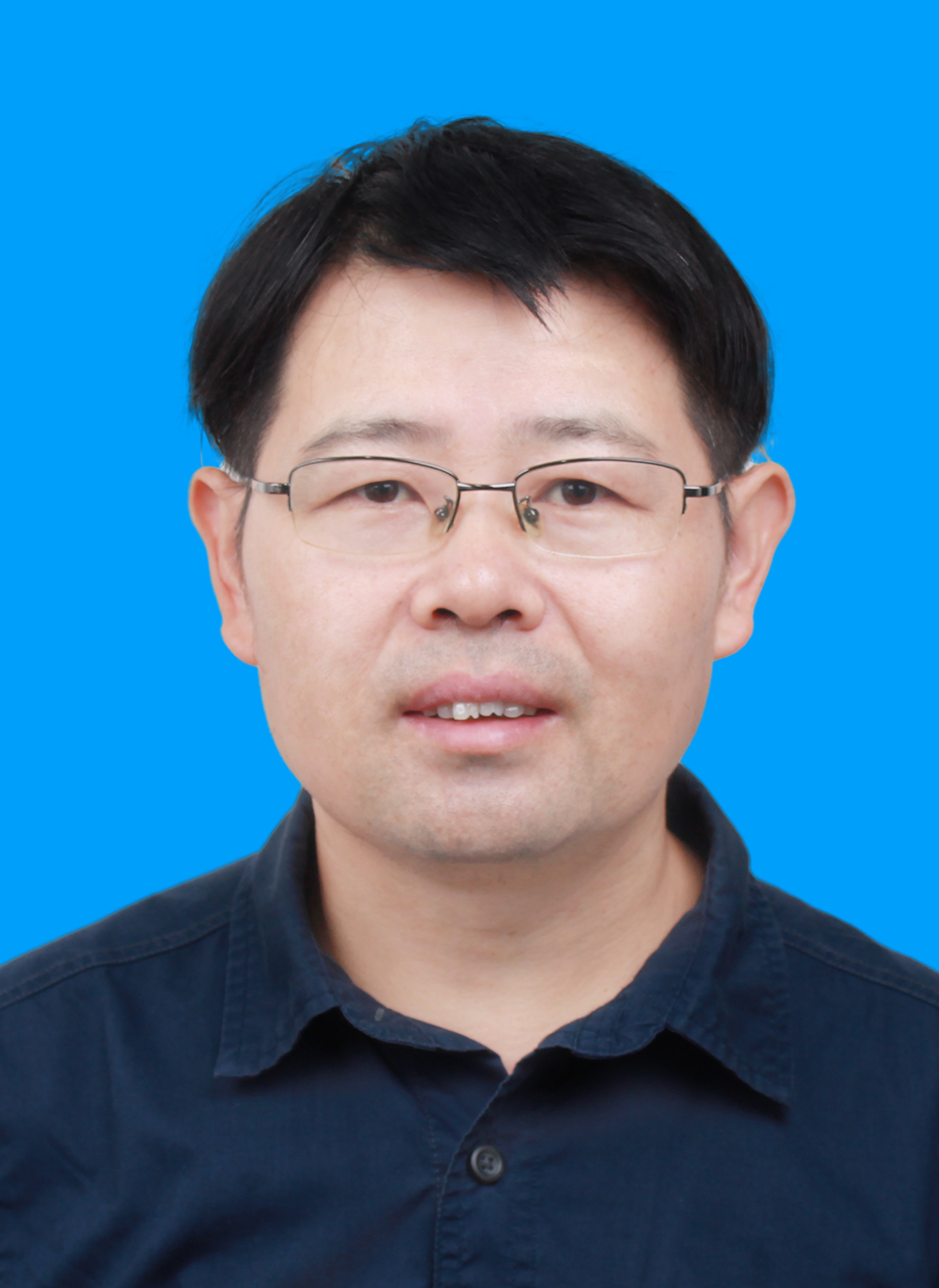 崔新民